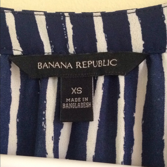 Banana republic stripes shirt❤️ - Picture 2 of 5
